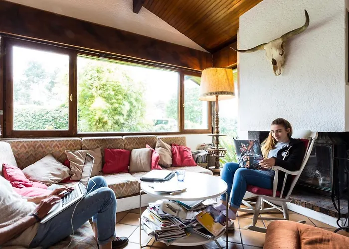 Atlantic Surf Ostello *