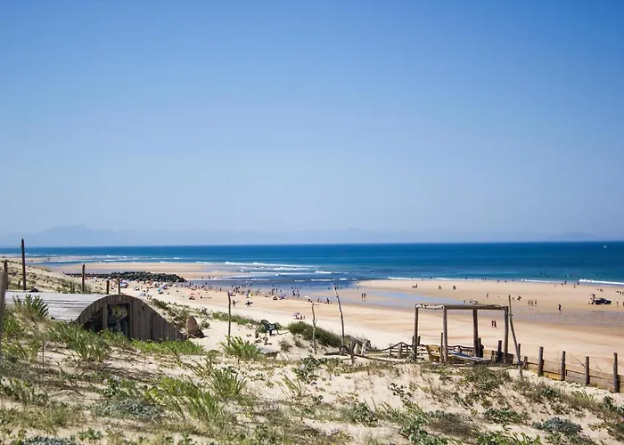 Atlantic Surf Ostello *