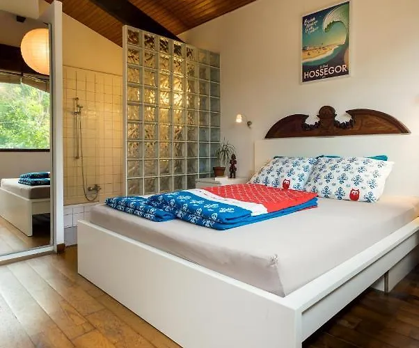 Atlantic Surf Ostello